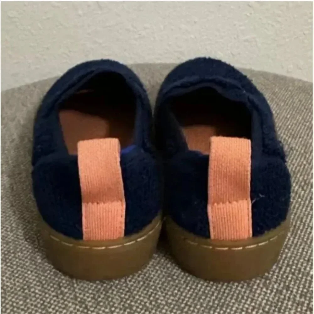 Rothy's The Kids Sneaker Knit Navy Blue with a Smile and a Winking Eye Size 13